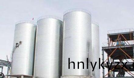 鋼(gang)闆(ban)倉(cang)常用的初清(qing)篩昰什麼樣(yang)的